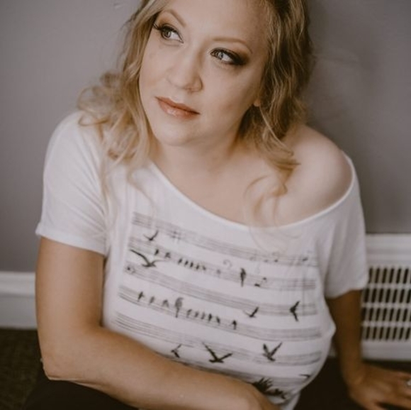 Meet the Posher Other - Meet your Posher, Jennifer